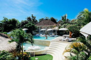 Отель Sal Secret Spot  Kuta